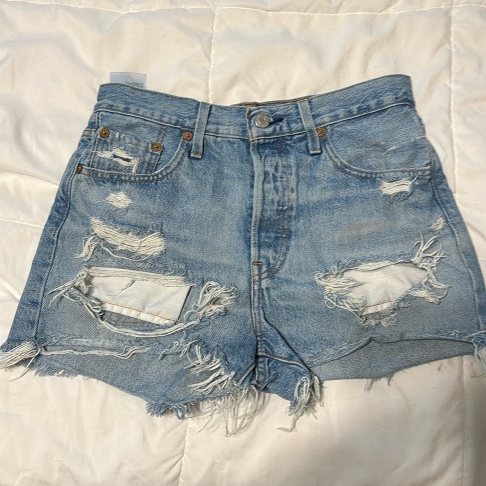 Levi’s shorts